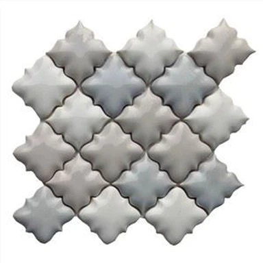 Zastekljena površina iz glaziranih porcelanskih ploščic